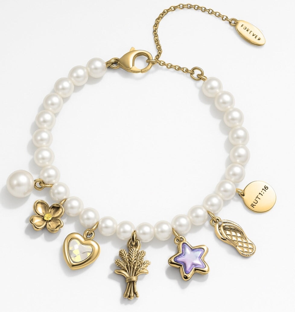 Story of Loyalty Bracelet Pearl Gold STORY OF LOYALTY FOREVER CRYSTALS 